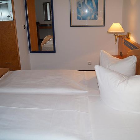 Hotel Rahlstedter Hof Hamburg Eksteriør bilde