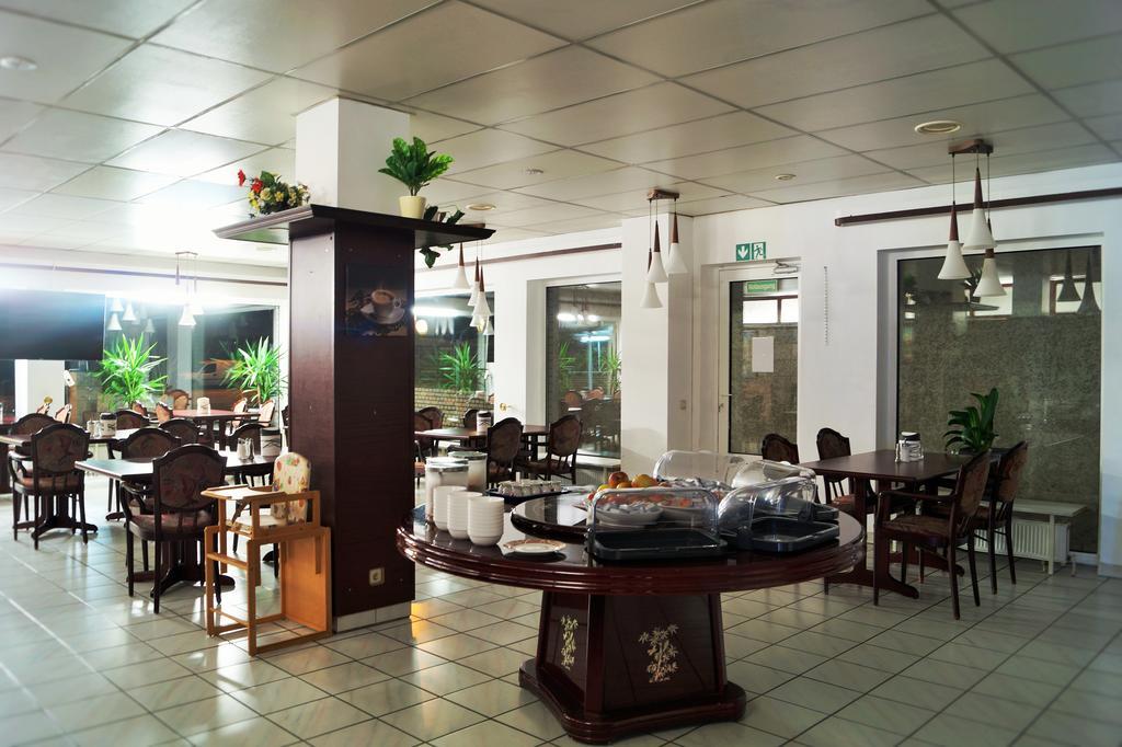 Hotel Rahlstedter Hof Hamburg Eksteriør bilde
