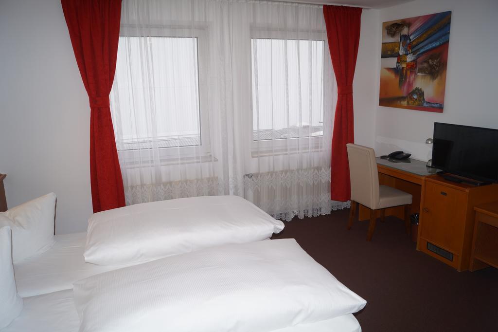 Hotel Rahlstedter Hof Hamburg Eksteriør bilde